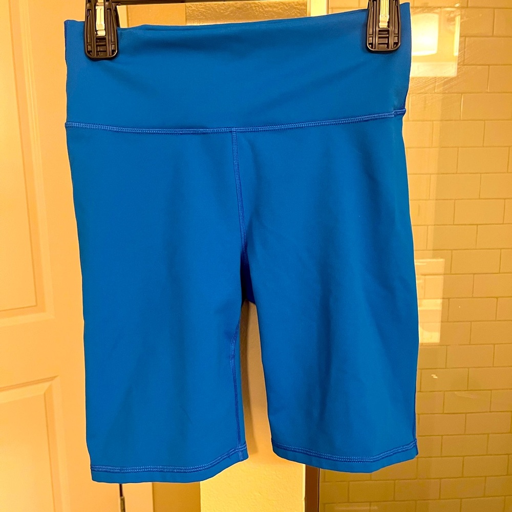 fabletics biker shorts